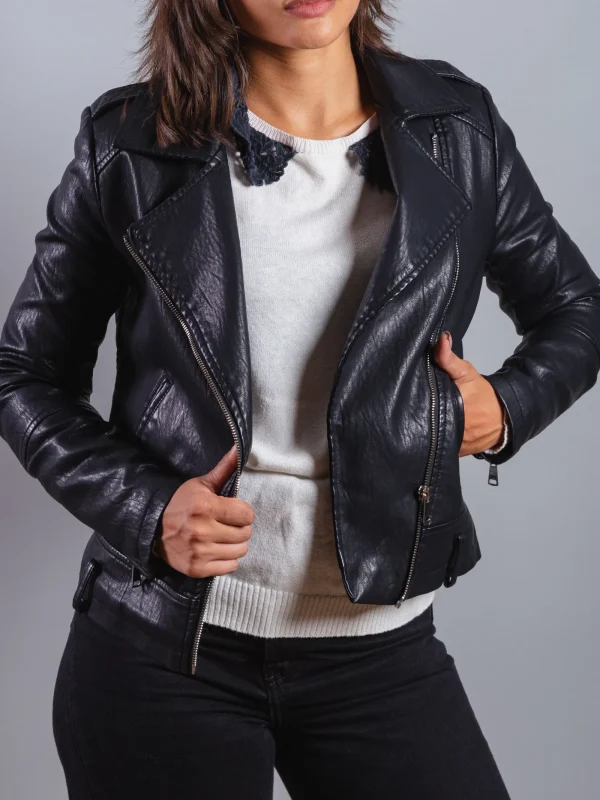 Custom Jacket Manufacturer in the UK